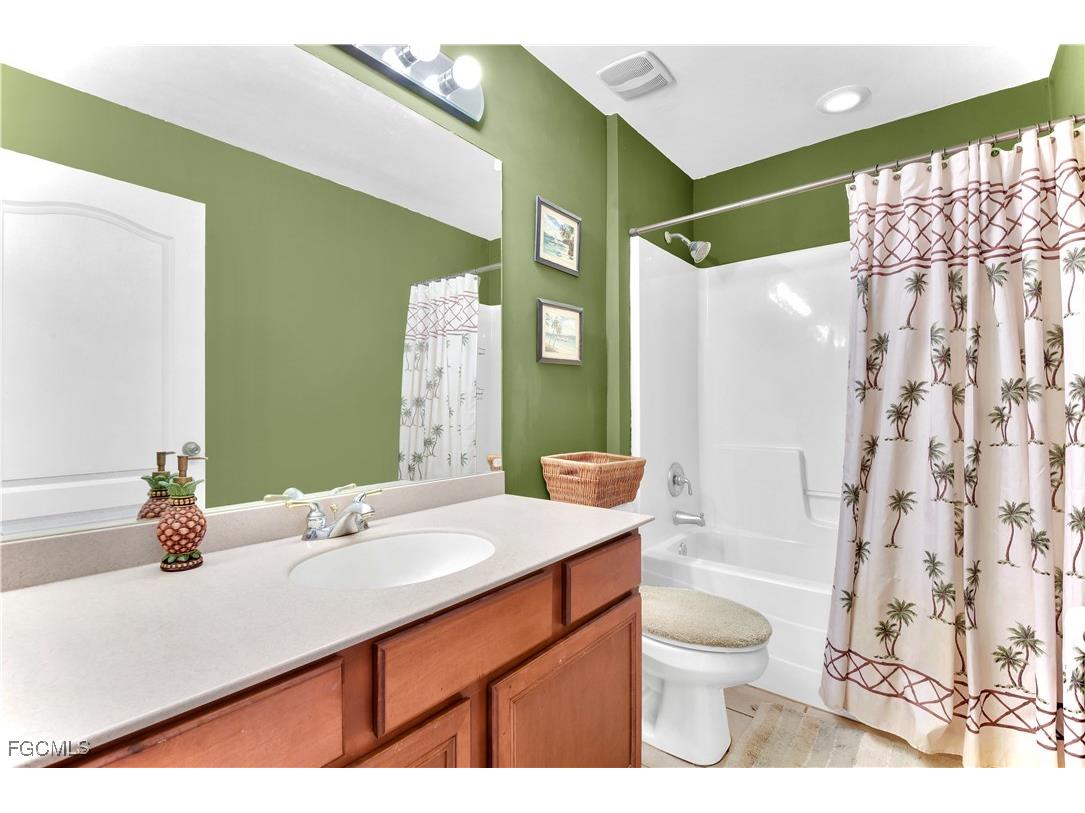 277 Grant Boulevard Lehigh Acres FL 33974 2025025619 image16