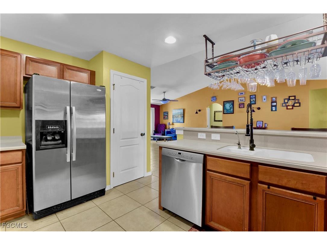 277 Grant Boulevard Lehigh Acres FL 33974 2025025619 image4