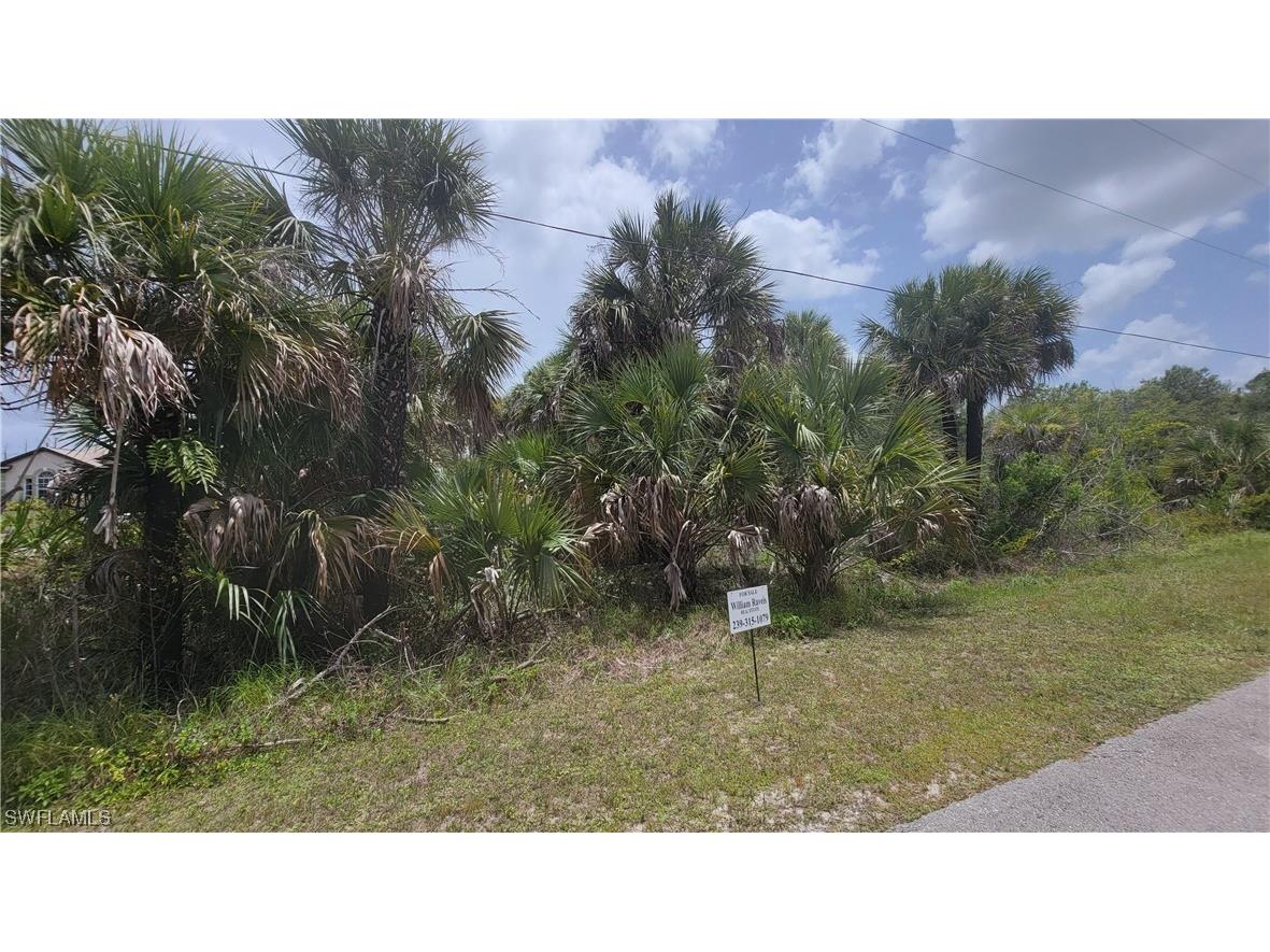 2770 20th Avenue SE Naples FL 34117 222038914 image1