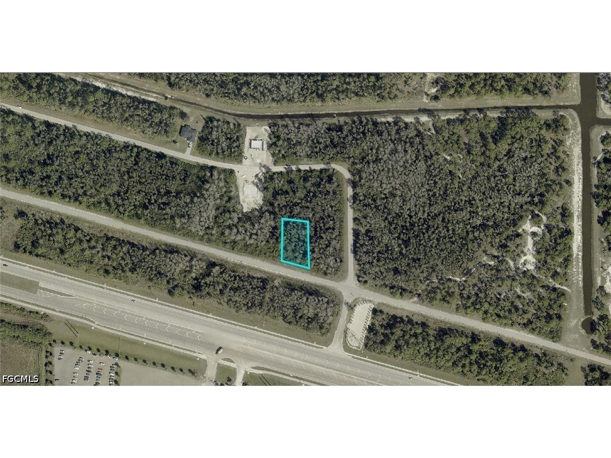 2771 Meadow Road Lehigh Acres FL 33974 2026015814 image2