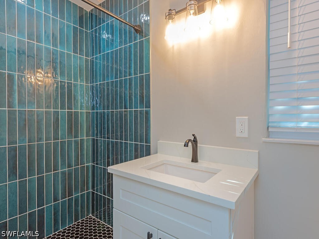 2772 Bayview Drive Naples FL 34112 226012771 image7