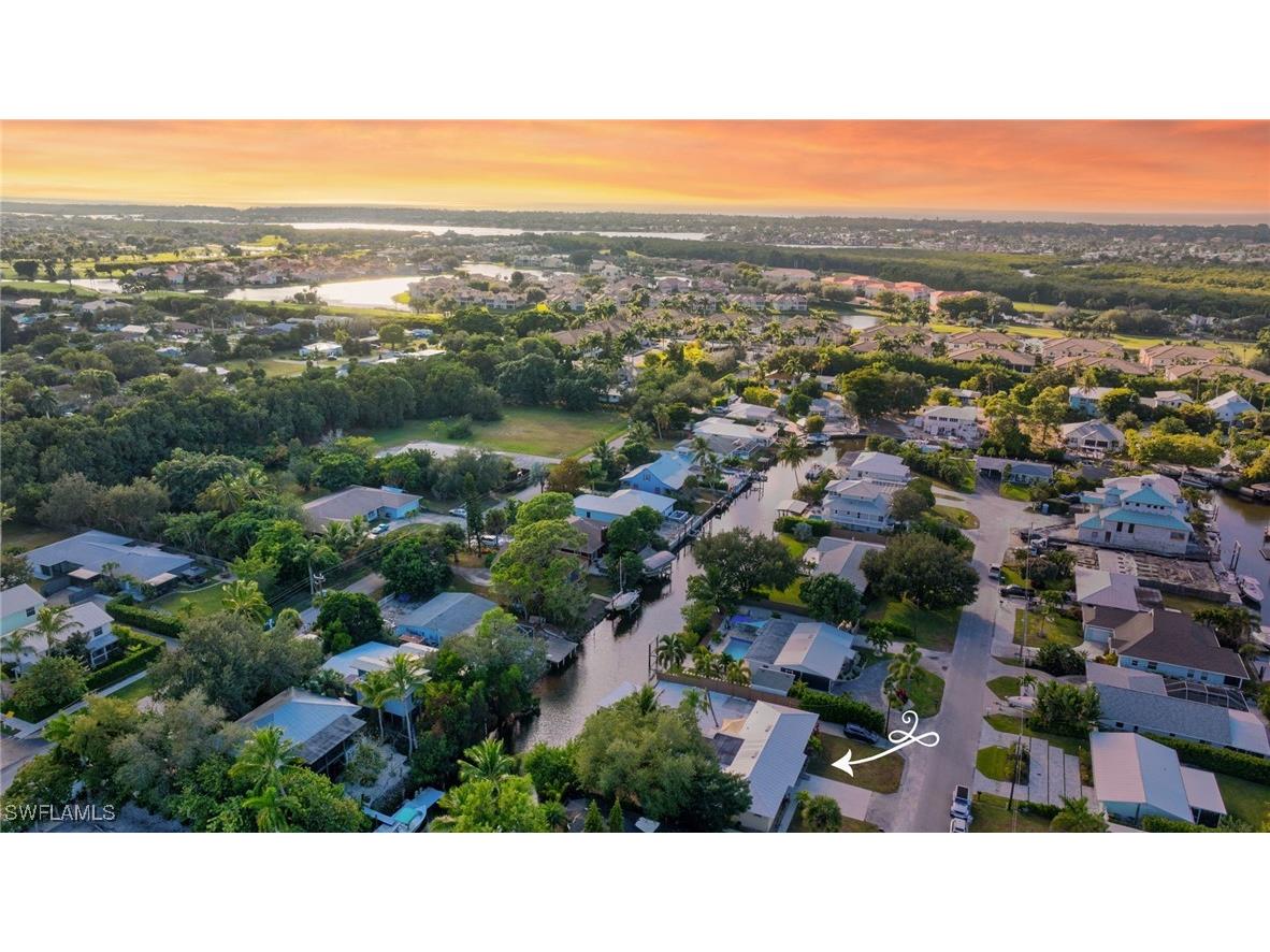 2772 Riverview Drive Naples FL 34112 225082708 image1