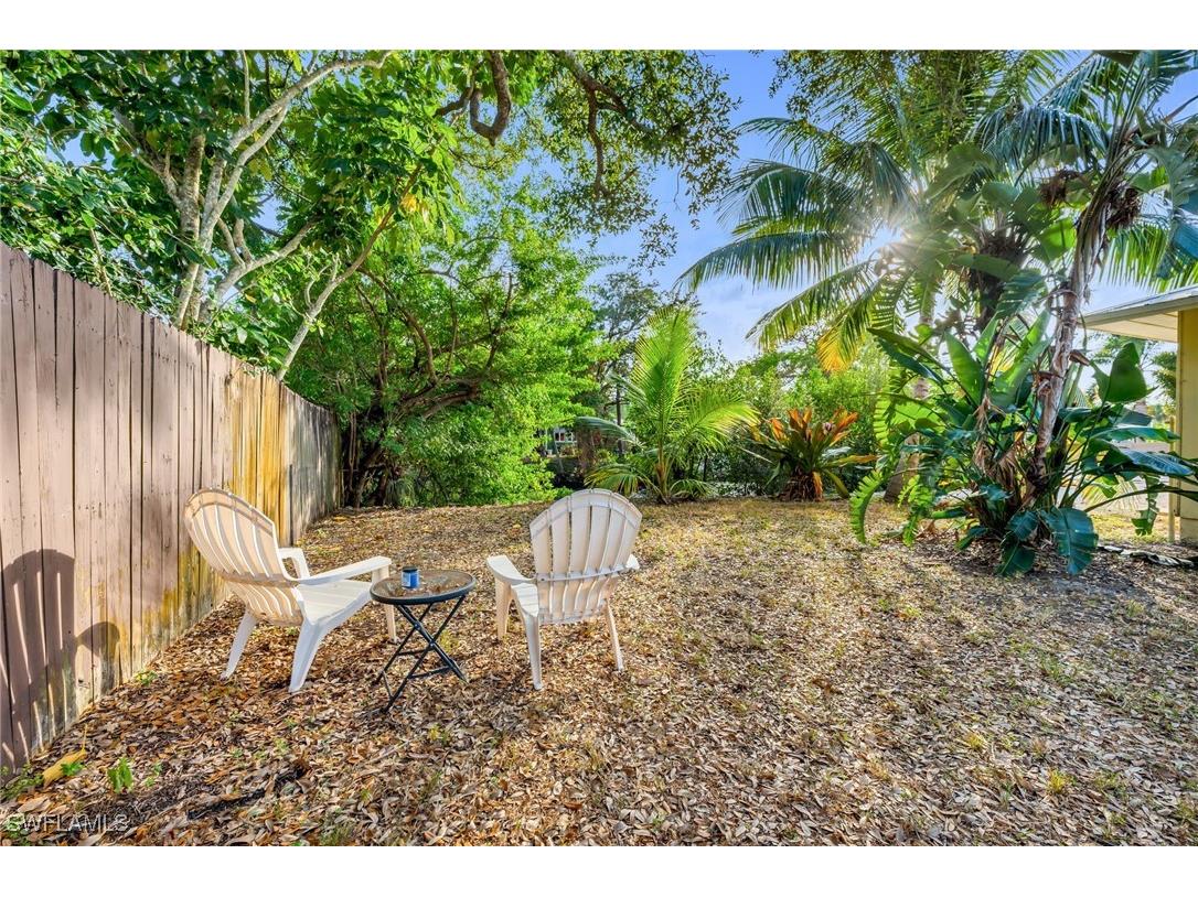 2772 Riverview Drive Naples FL 34112 225082708 image23