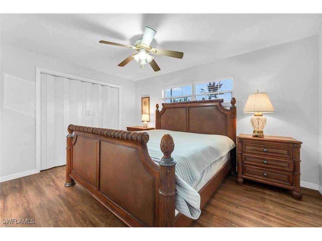 2772 Riverview Drive Naples FL 34112 225083063 image10