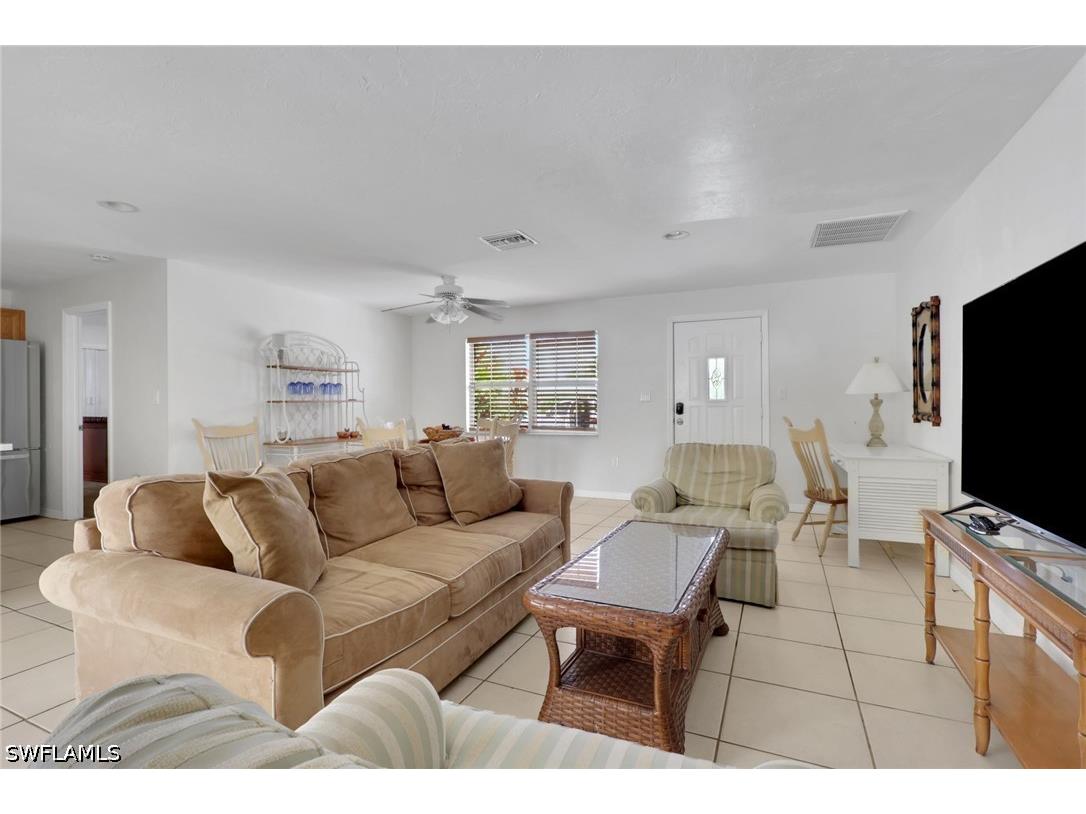 2772 Riverview Drive Naples FL 34112 226019471 image15