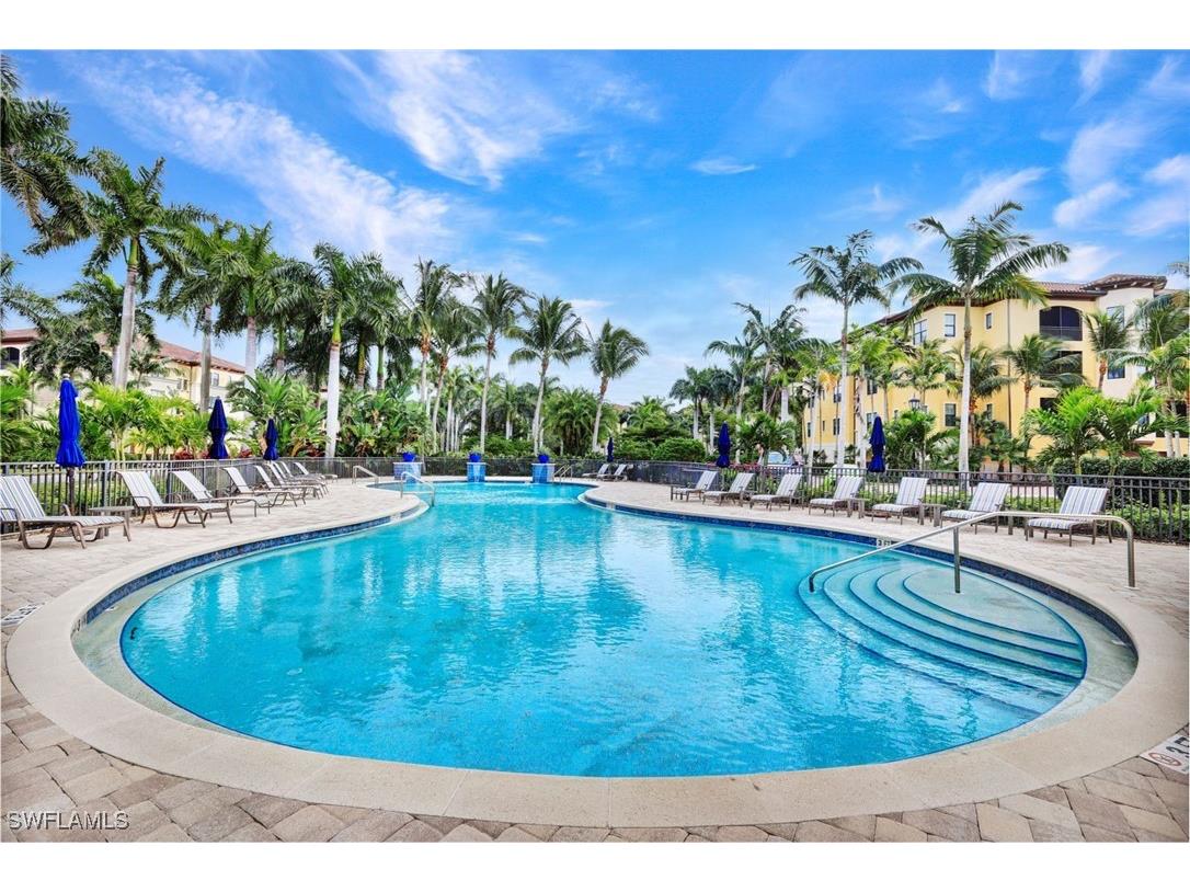 2772 Tiburon Boulevard E #5-102 Naples FL 34109 226005862 image17