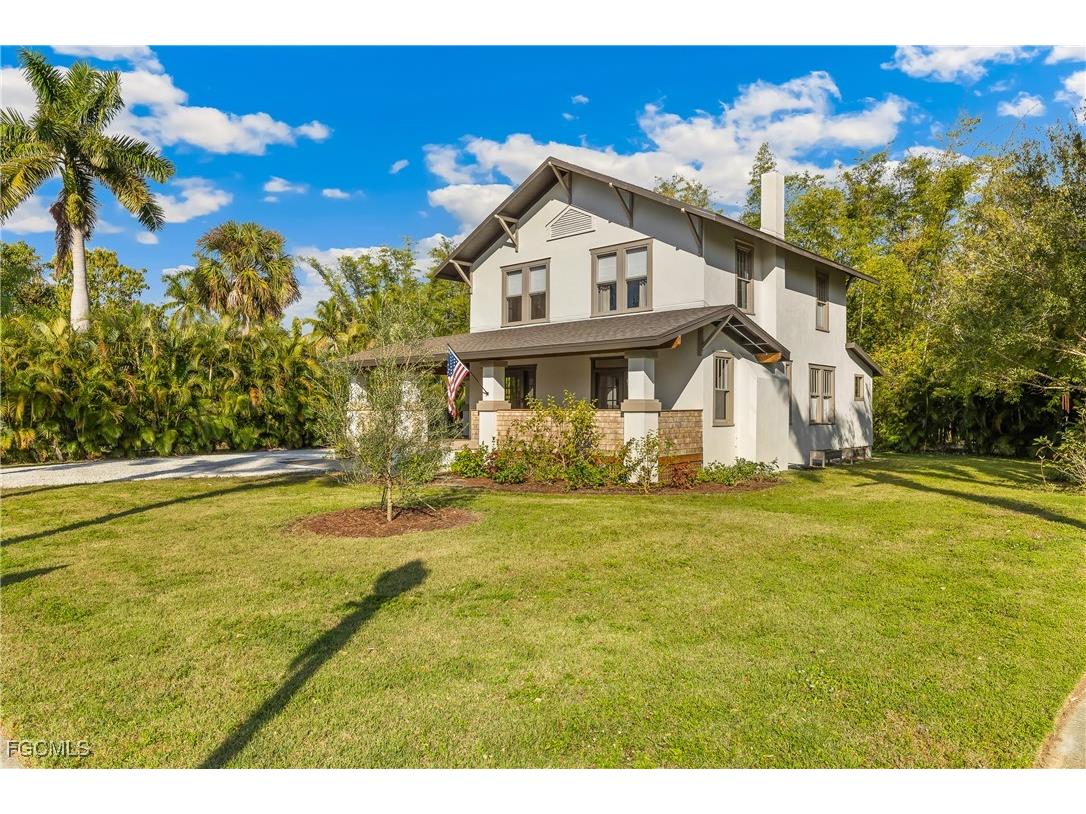 2773 Providence Street Fort Myers FL 33916 2025020737 image1