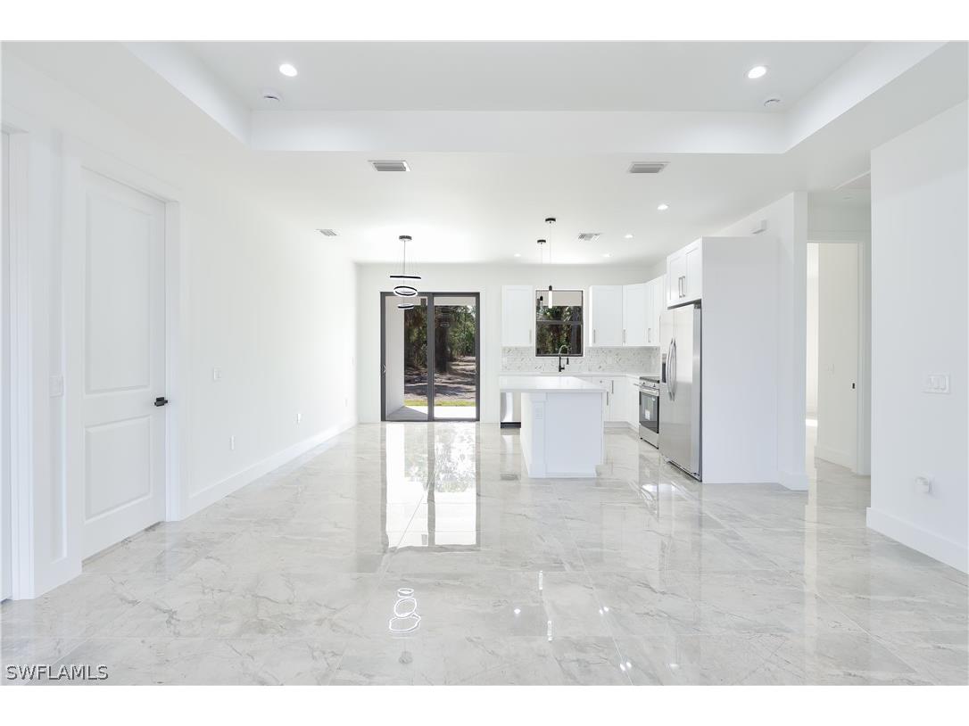 2774 56th Avenue NE Naples FL 34120 226008345 image3