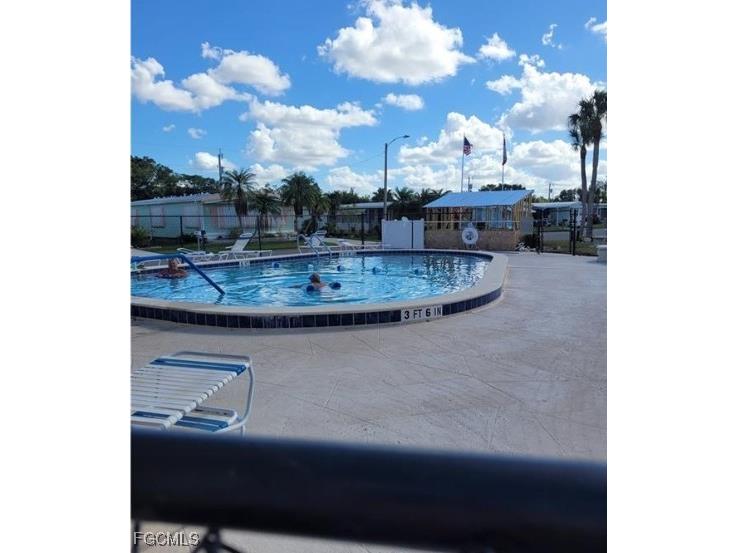 2774 Wedgewood Drive North Fort Myers FL 33917 2025005548 image4