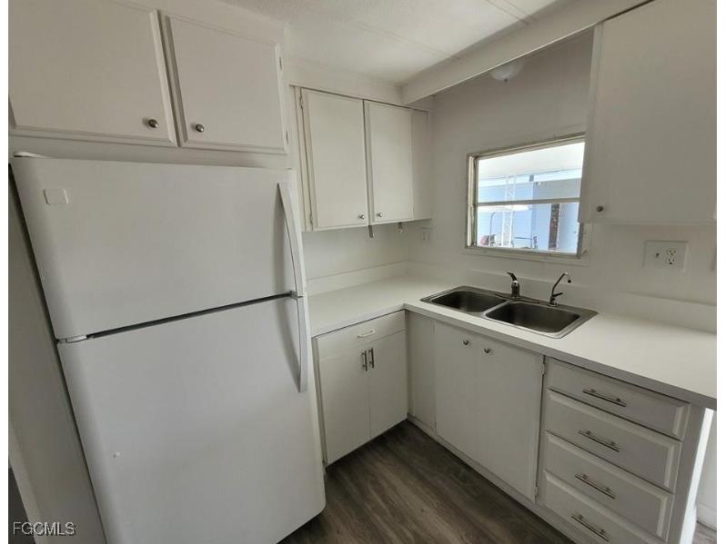 2774 Wedgewood Drive North Fort Myers FL 33917 2025005548 image9