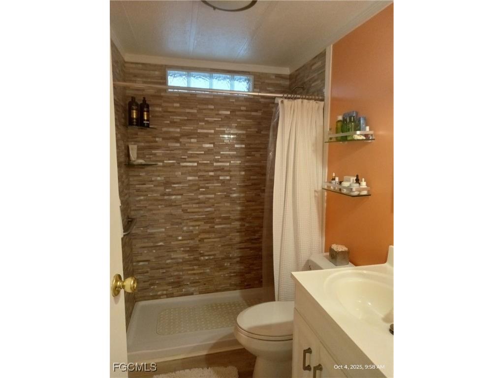 2776 Breezewood Drive North Fort Myers FL 33917 2025013621 image28