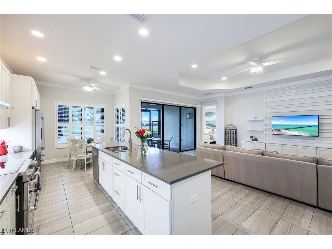 2777 Cinnamon Bay Circle Naples FL 34119 223011510 image1