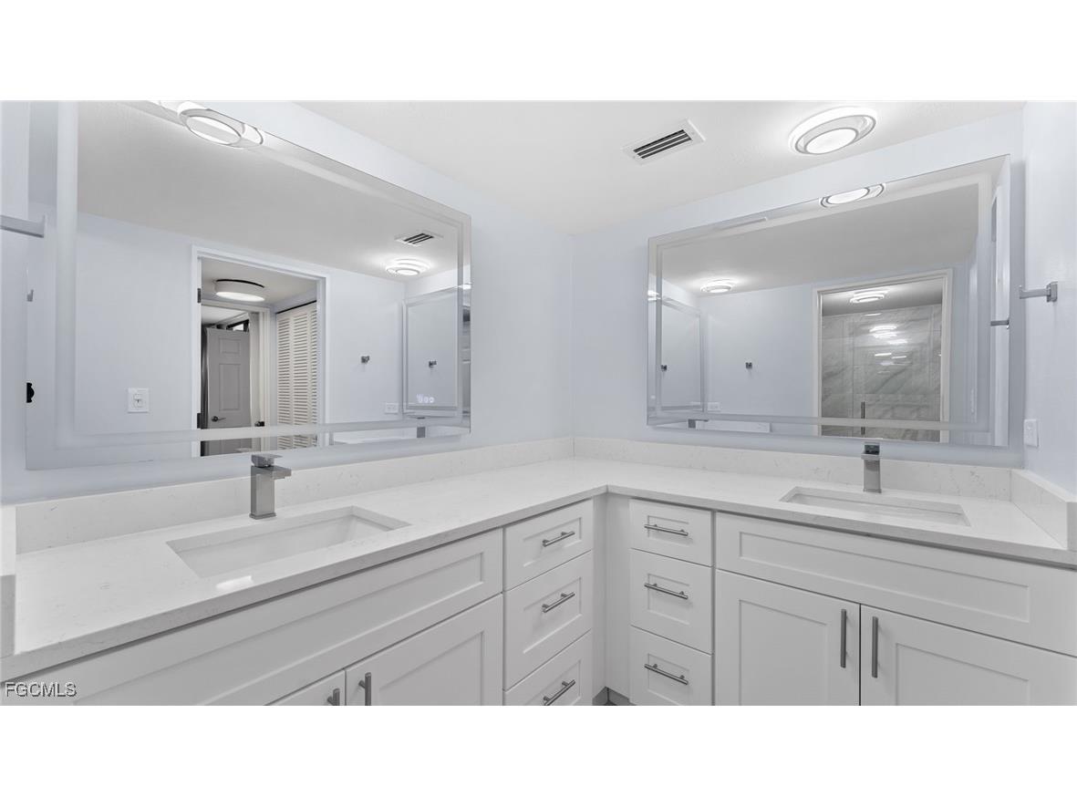 2777 W Gulf Drive #104 Sanibel FL 33957 2025016872 image21