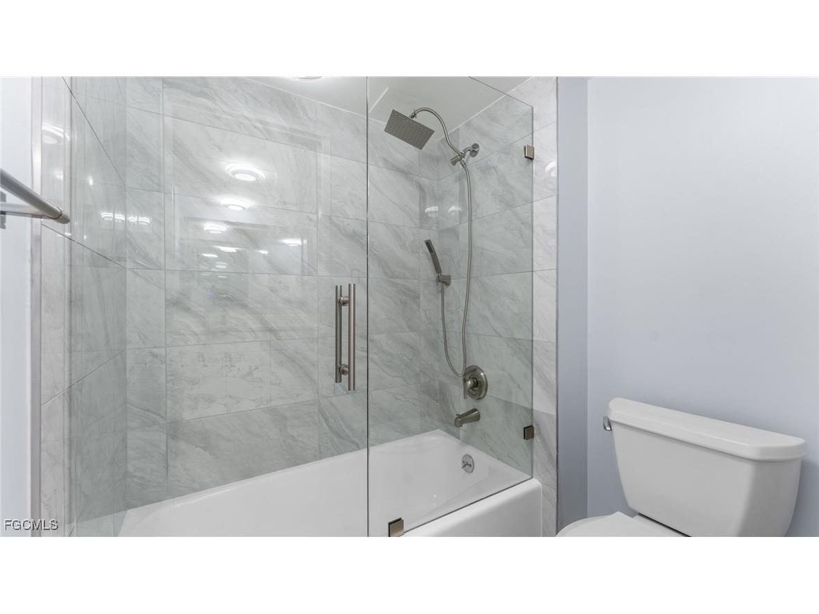 2777 W Gulf Drive #104 Sanibel FL 33957 2025016872 image22