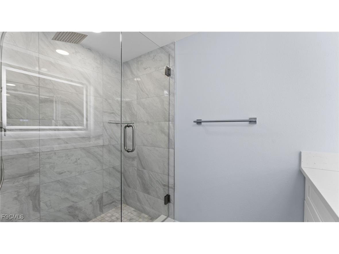 2777 W Gulf Drive #104 Sanibel FL 33957 2025016872 image27