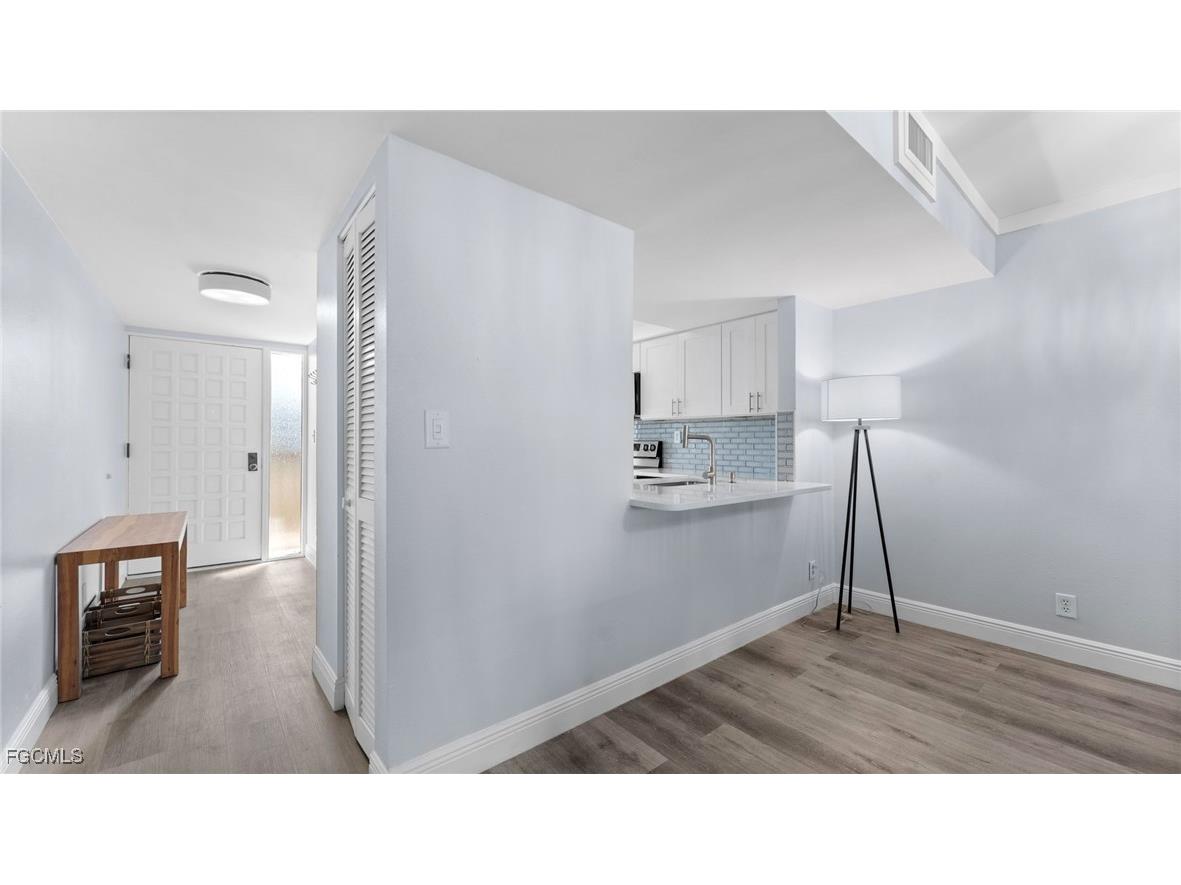 2777 W Gulf Drive #104 Sanibel FL 33957 2025016872 image28