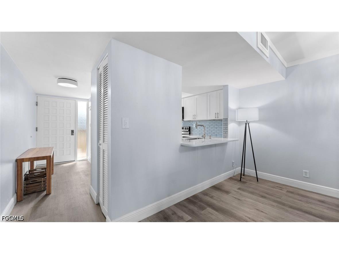 2777 W Gulf Drive #104 Sanibel FL 33957 2026026094 image28