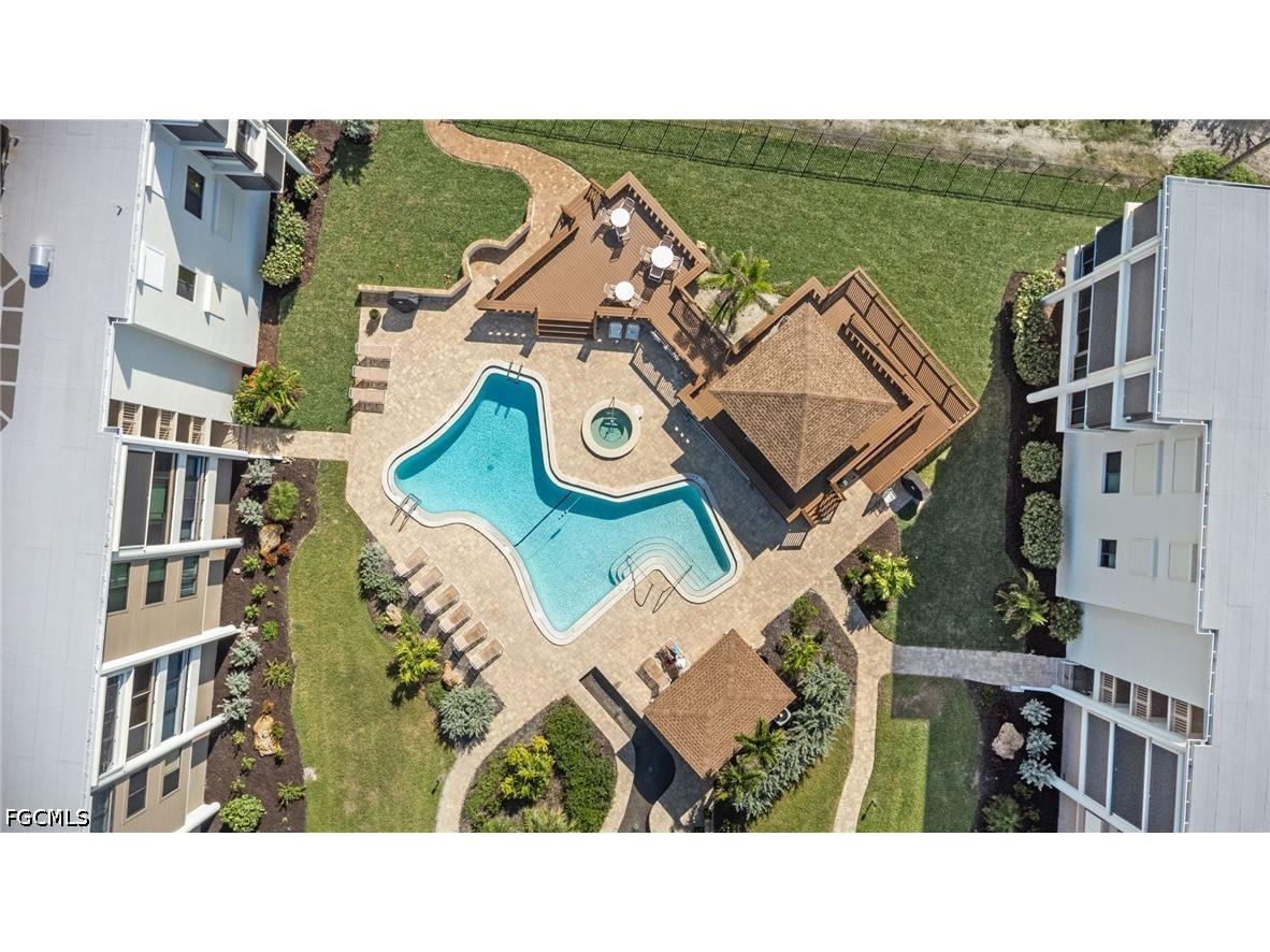 2777 W Gulf Drive #104 Sanibel FL 33957 2026026094 image36