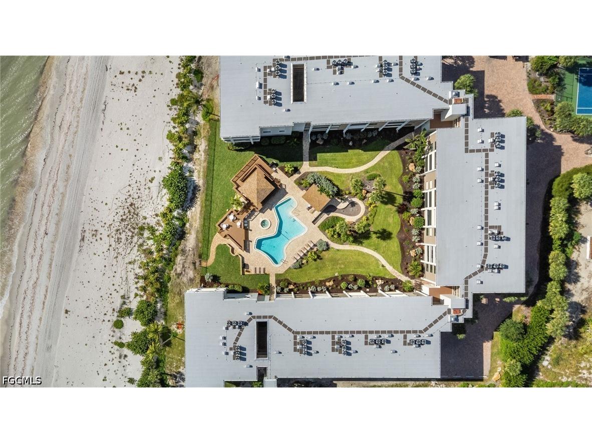 2777 W Gulf Drive #104 Sanibel FL 33957 2026026094 image43
