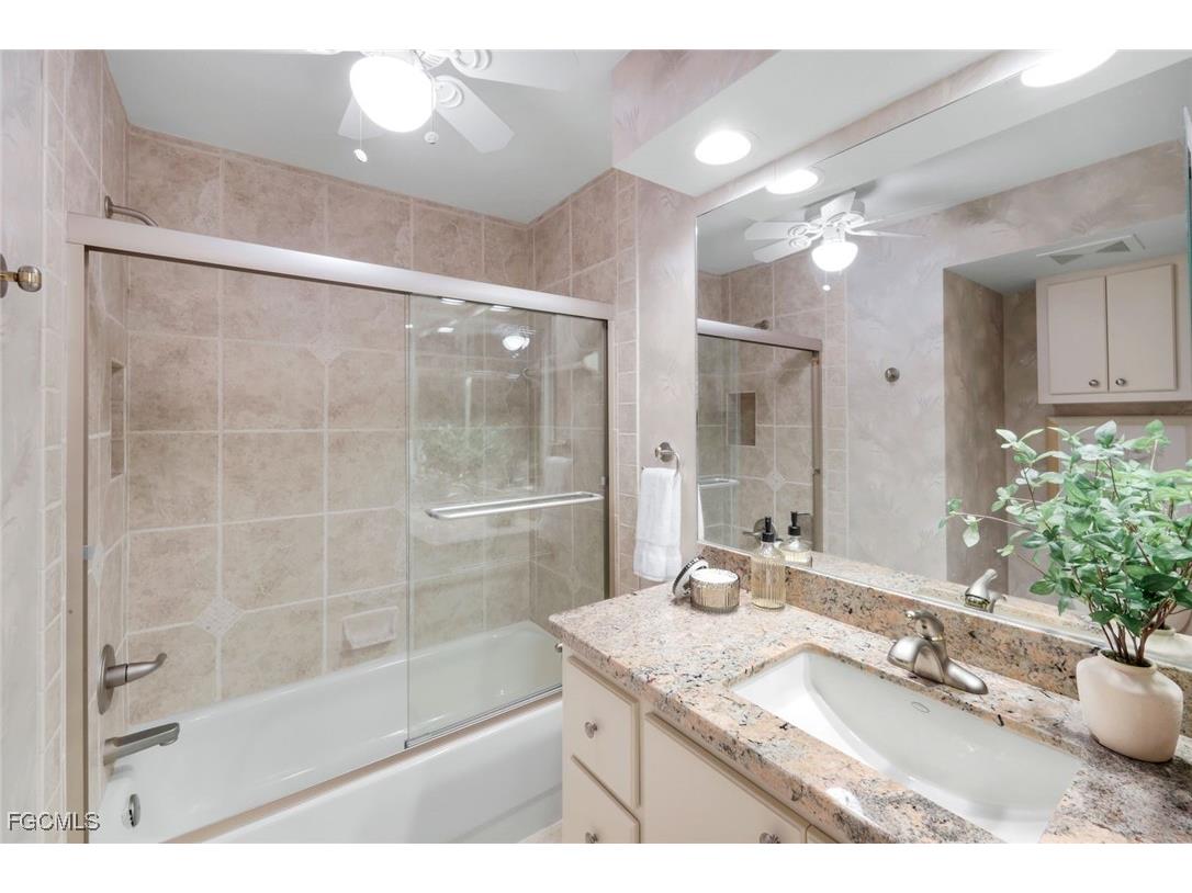 2777 W Gulf Drive #309 Sanibel FL 33957 2025019763 image20