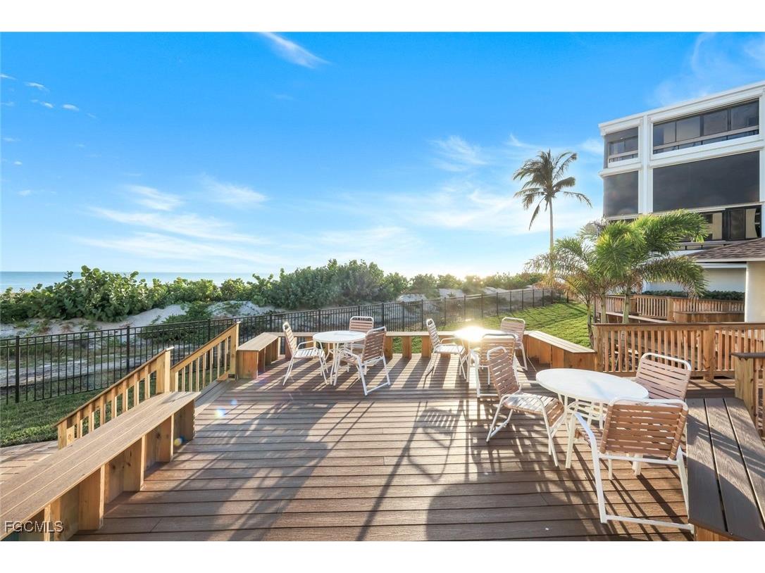 2777 W Gulf Drive #309 Sanibel FL 33957 2025019763 image28