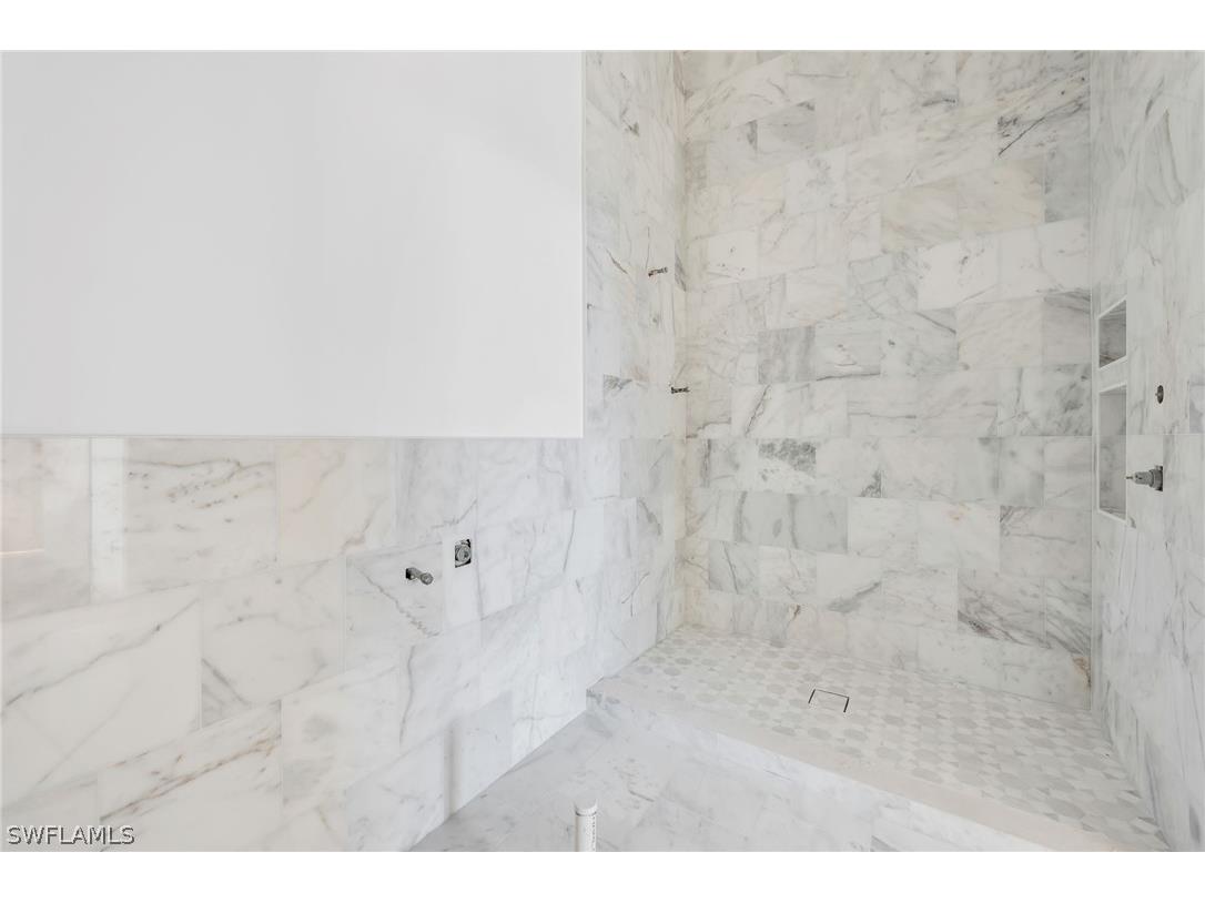 2778 Shoreview Drive Naples FL 34112 226009569 image18