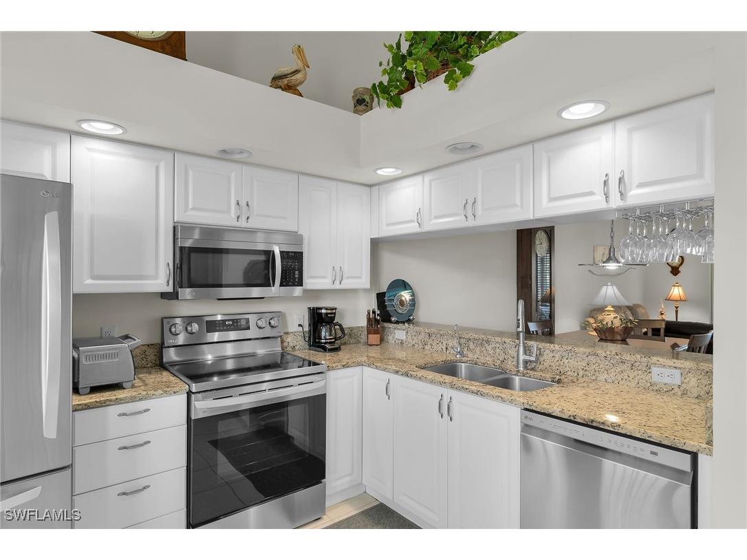 278 Newport Drive #206 Naples FL 34114 226001071 image10