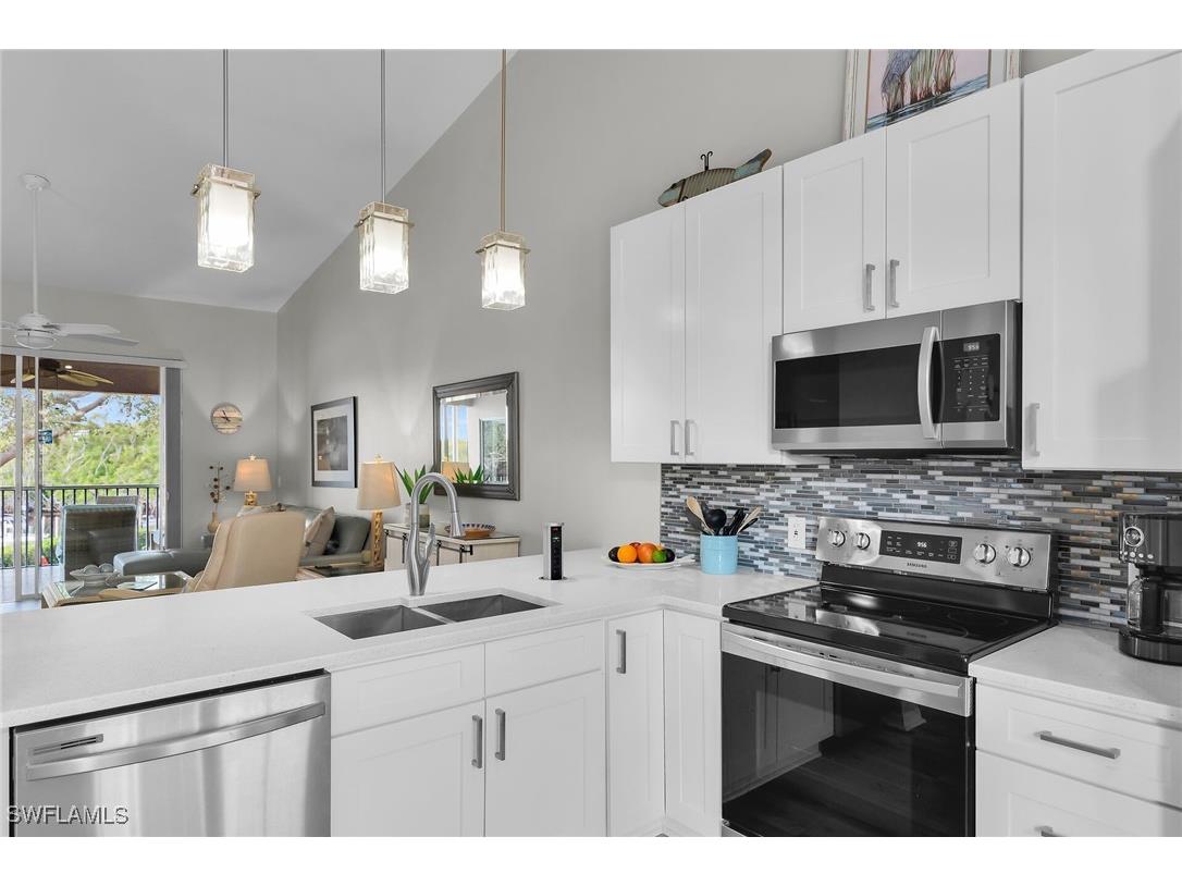 278 Newport Drive #207 Naples FL 34114 226002345 image8