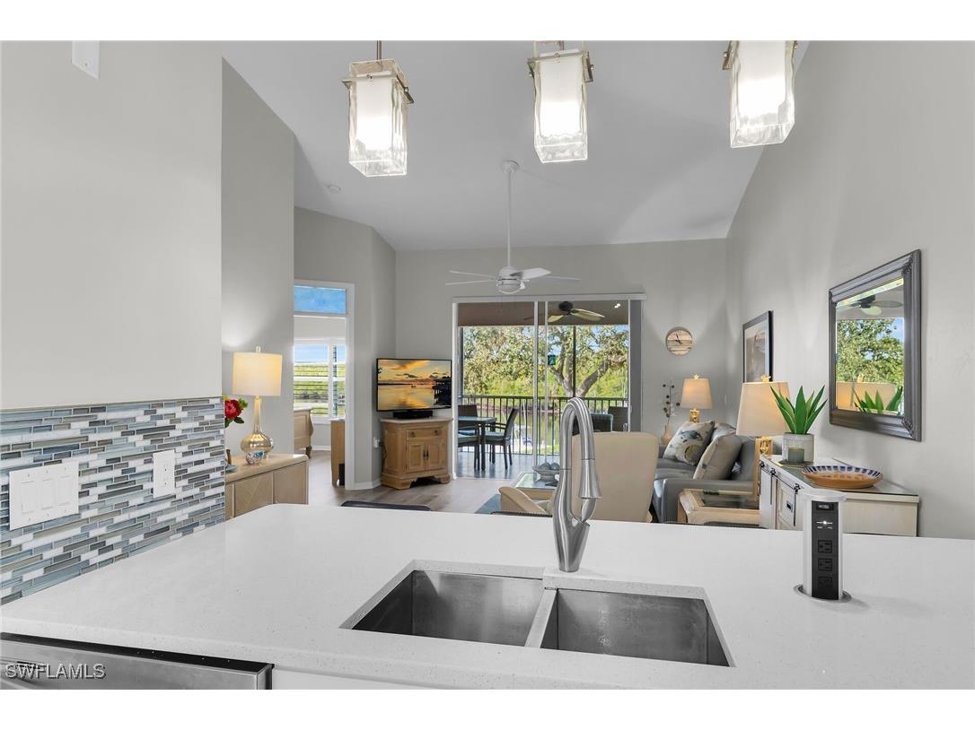 278 Newport Drive #207 Naples FL 34114 226002345 image9