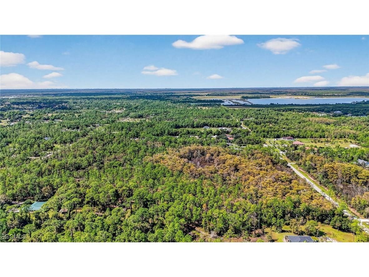 2780 52nd Avenue NE Naples FL 34120 2025016368 image11