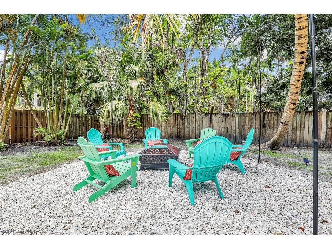 2780 Weeks Avenue Naples FL 34112 226008528 image17