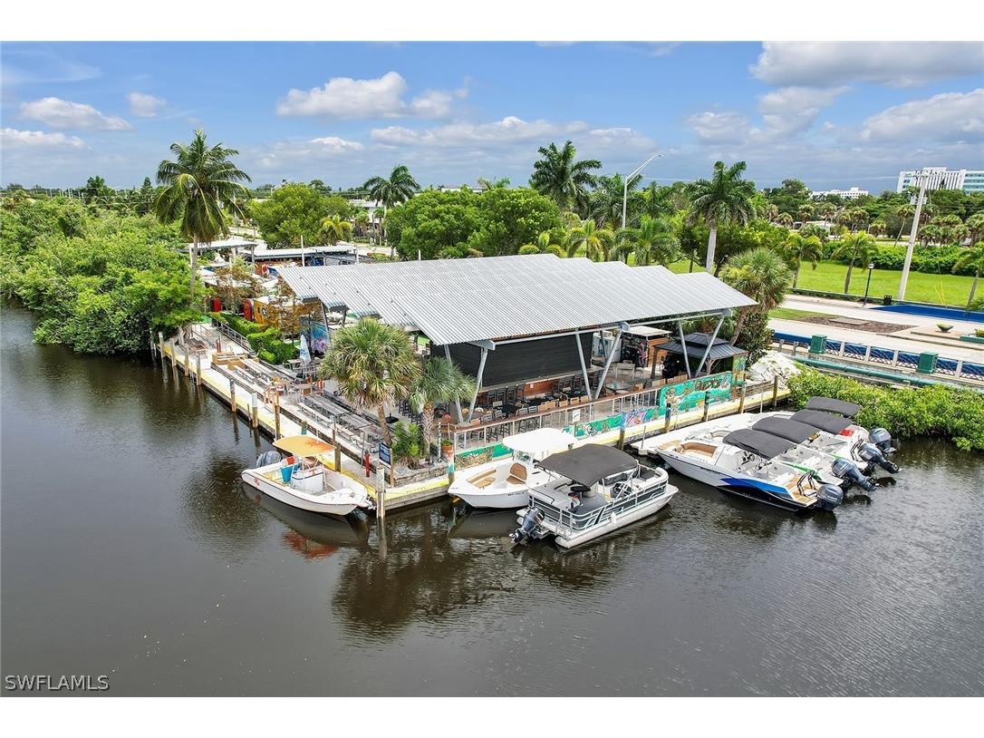 2780 Weeks Avenue Naples FL 34112 226008528 image33