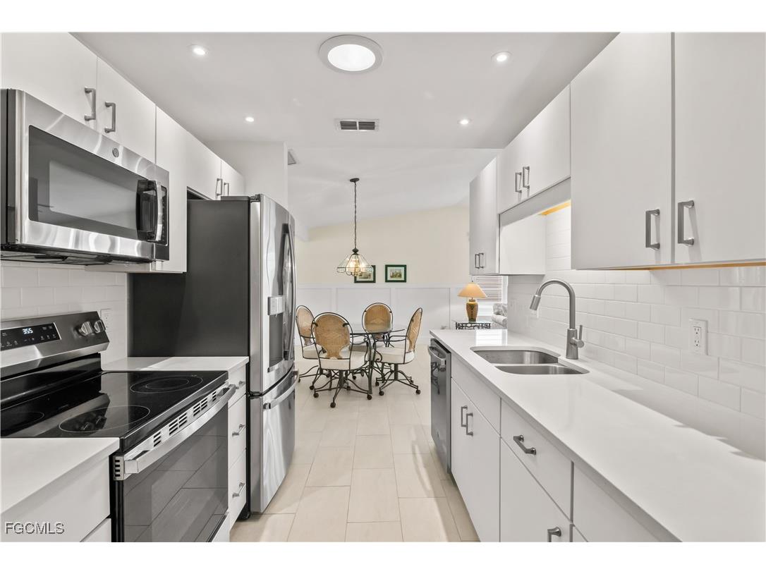 2781 Bruce Street Matlacha FL 33993 2025021039 image14