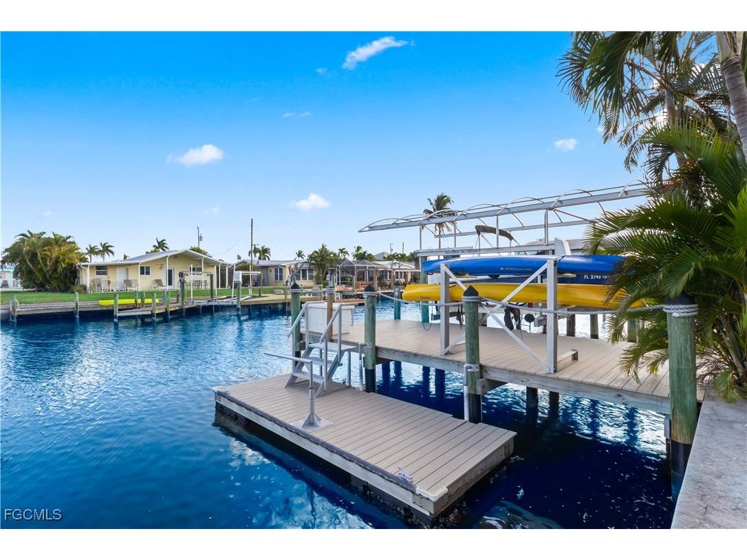 2781 Bruce Street Matlacha FL 33993 2025021039 image30