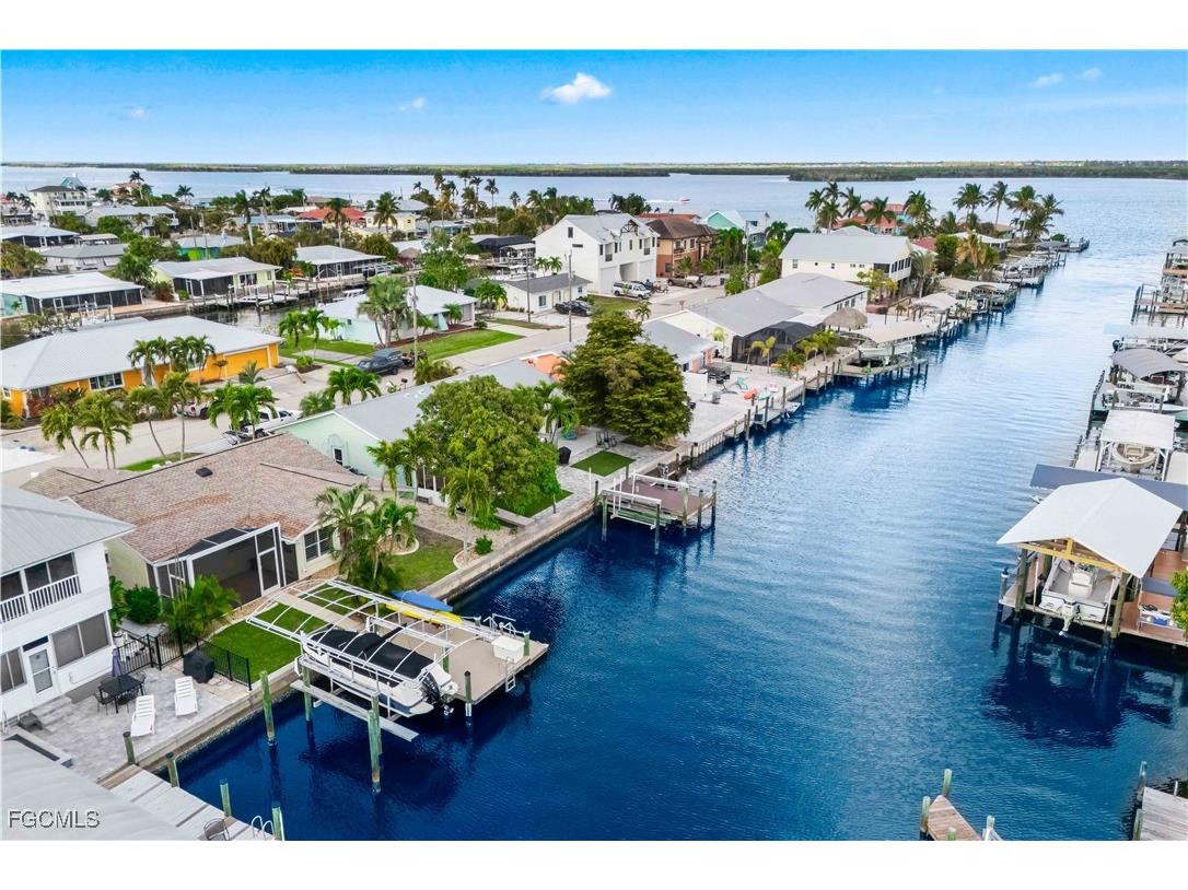 2781 Bruce Street Matlacha FL 33993 2025021039 image35