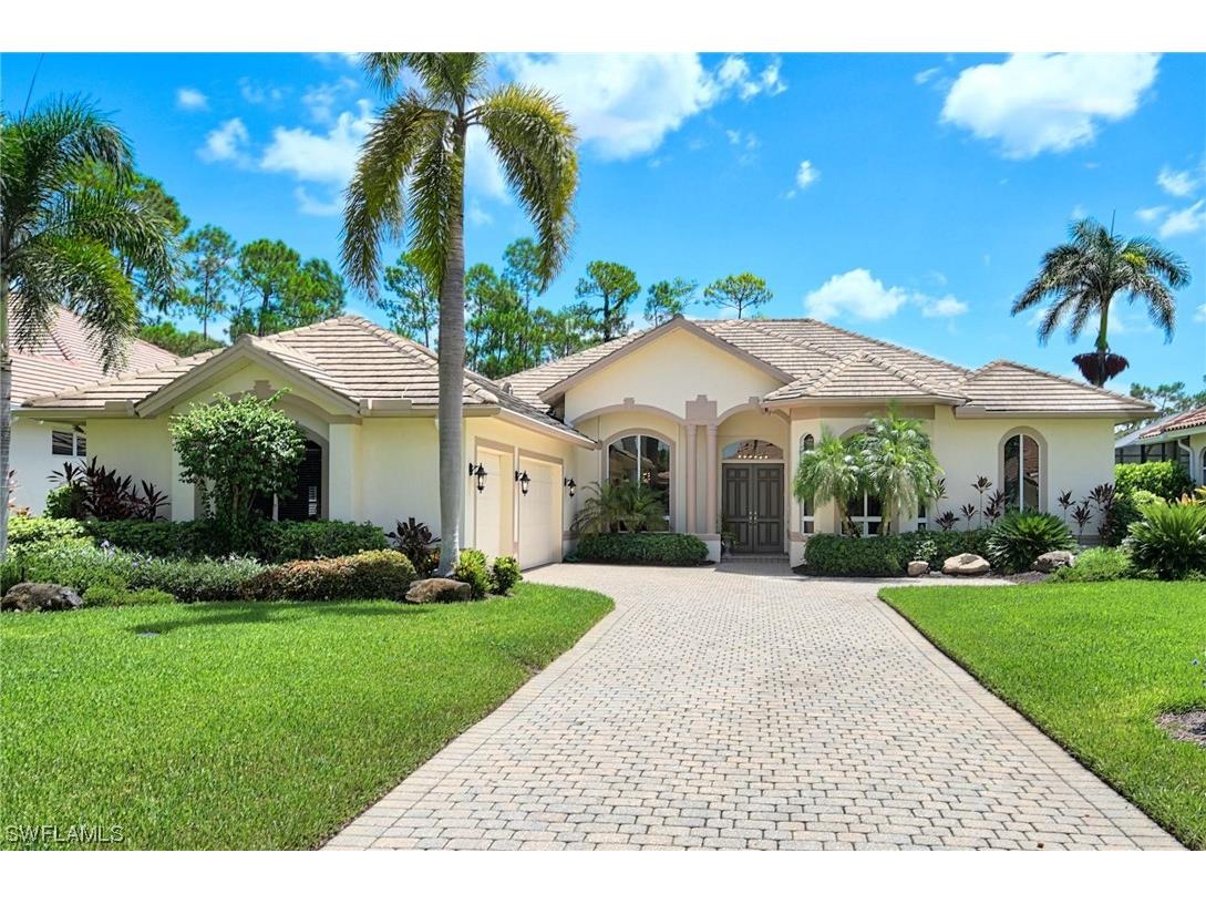 2782 Olde Cypress Drive Naples FL 34119 223058069 image1