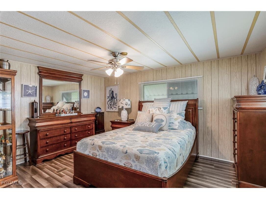 2782 Wedgewood Drive North Fort Myers FL 33917 2025009950 image12