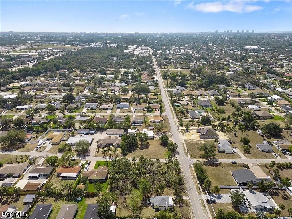 27820 Lime Street Bonita Springs FL 34135 2026021087 image3