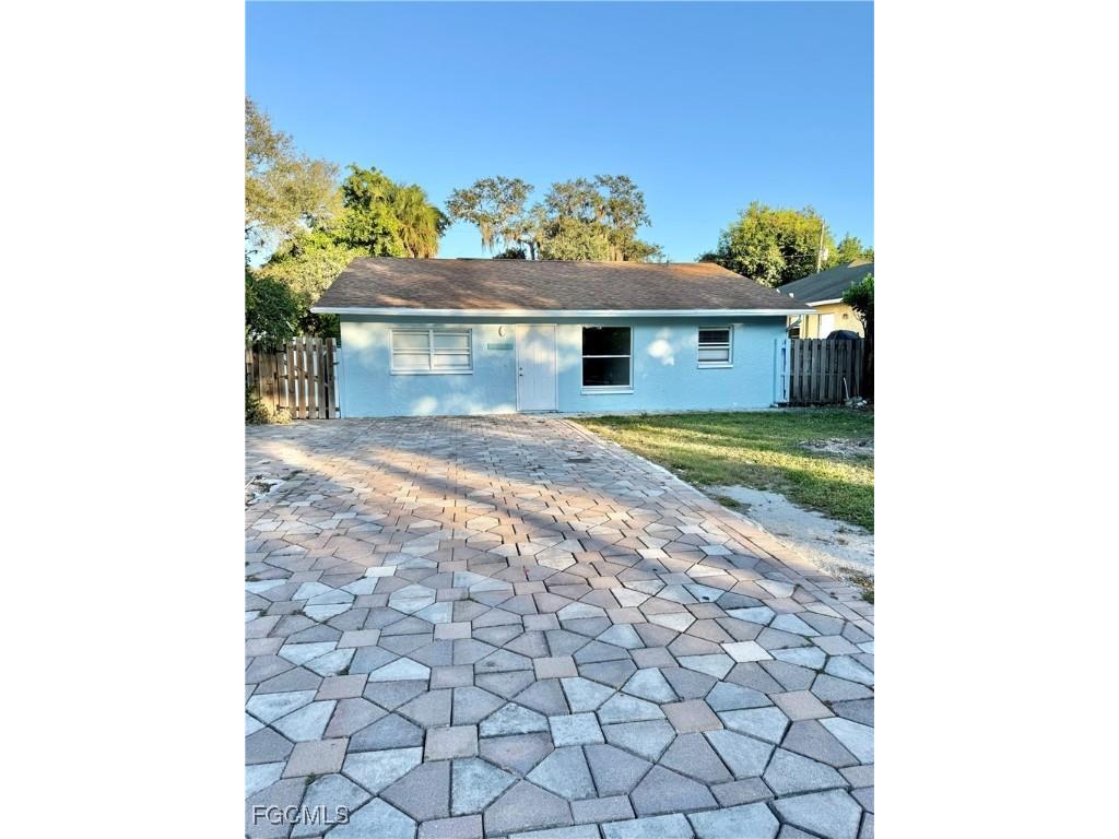 27831 Quinn Street Bonita Springs FL 34135 2025025982 image1