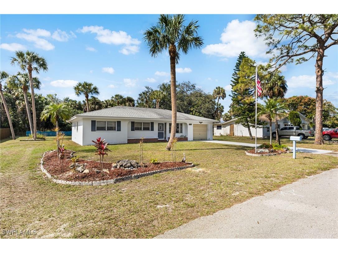 27840 Marco Drive Bonita Springs FL 34135 225014266 image1