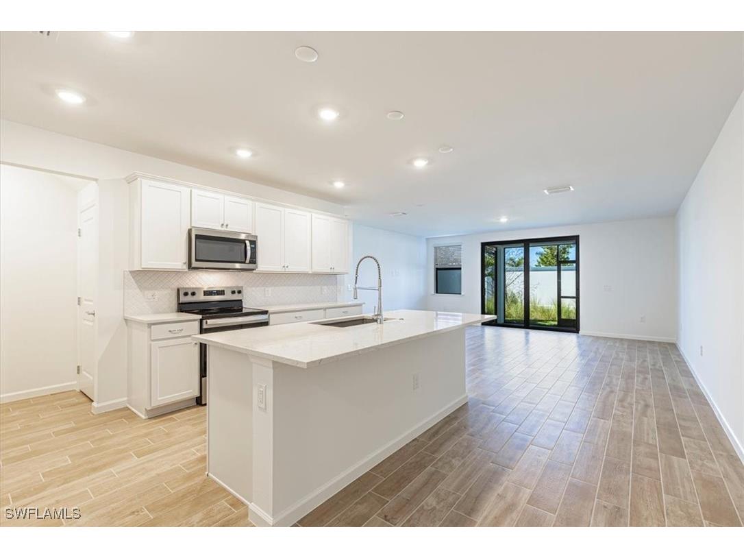 27842 Solis Grande Drive Bonita Springs FL 34135 226000291 image1