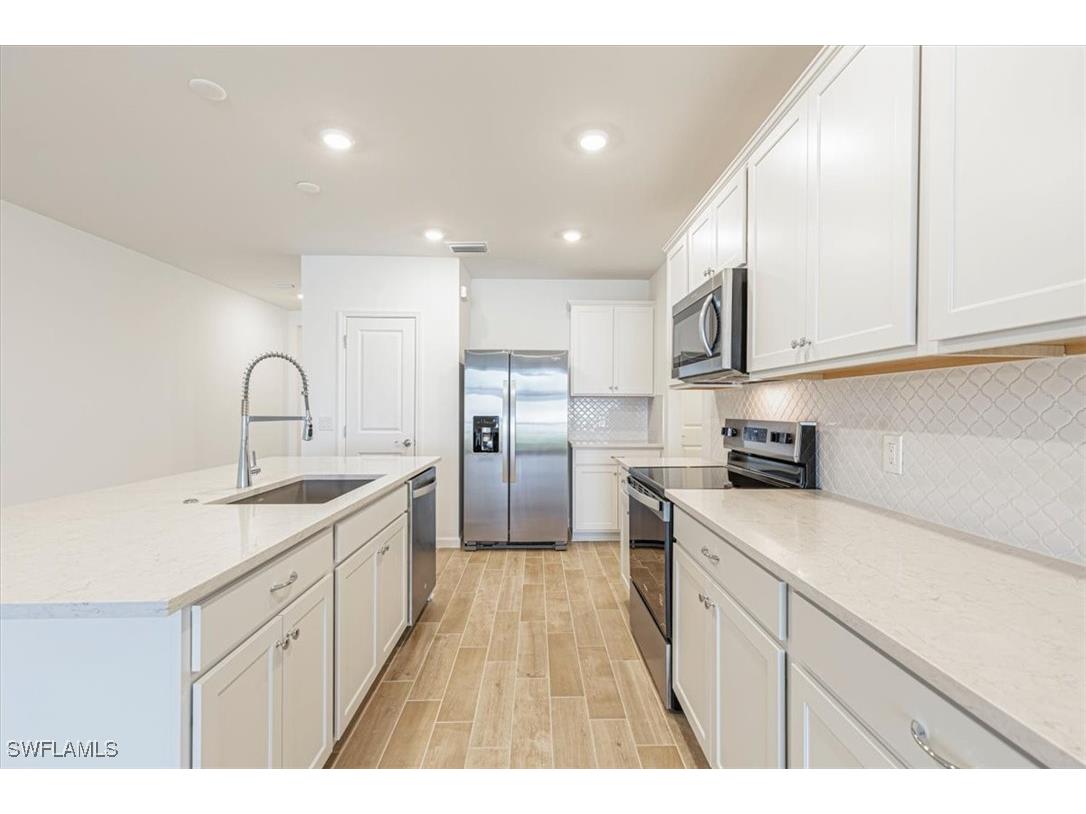 27842 Solis Grande Drive Bonita Springs FL 34135 226000291 image4
