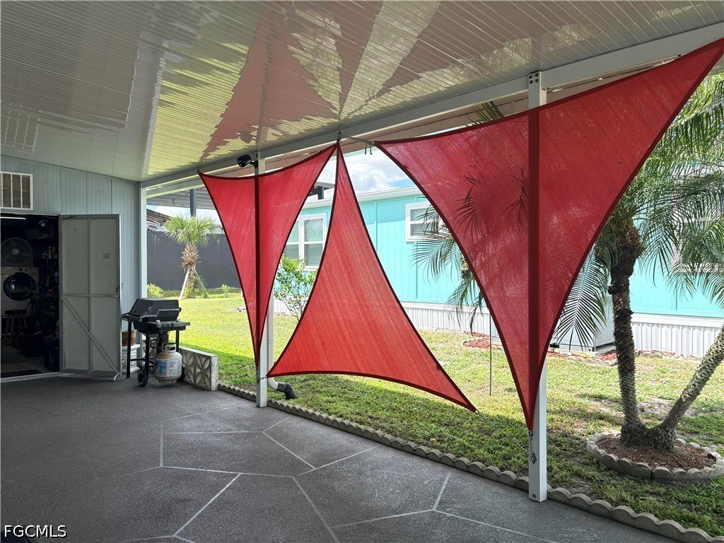 2787 Breezewood Drive North Fort Myers FL 33917 2026015513 image2