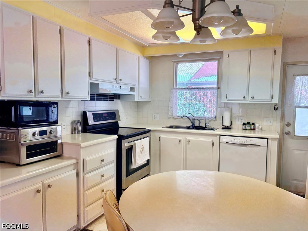 2787 Breezewood Drive North Fort Myers FL 33917 2026015513 image9