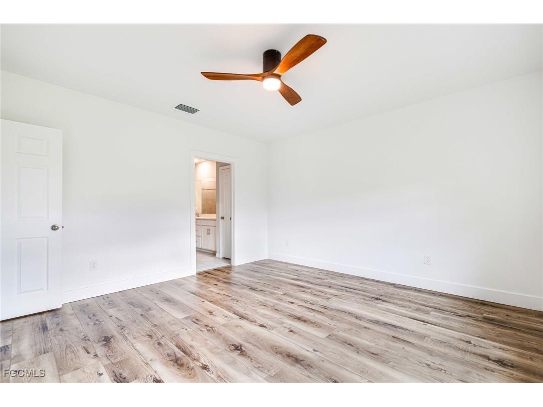2788 Star Coral Drive North Fort Myers FL 33903 2025007753 image20