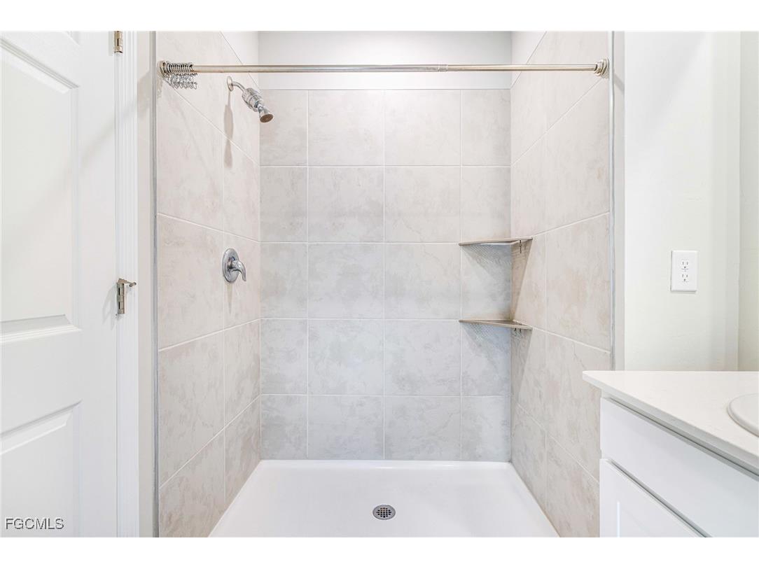 2788 Star Coral Drive North Fort Myers FL 33903 2025007753 image26