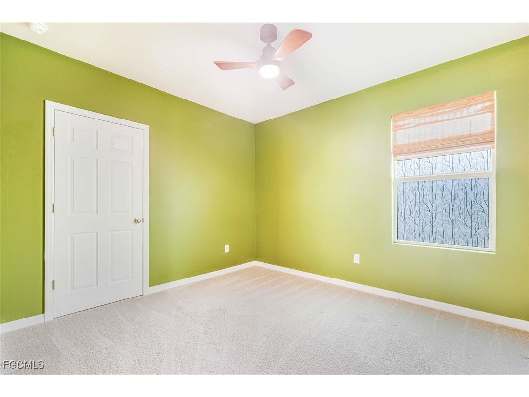 2788 Star Coral Drive North Fort Myers FL 33903 2025007753 image28