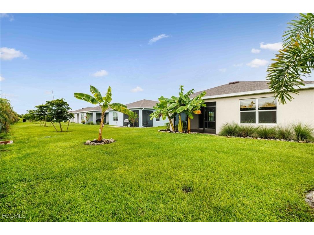 2788 Star Coral Drive North Fort Myers FL 33903 2025007753 image3