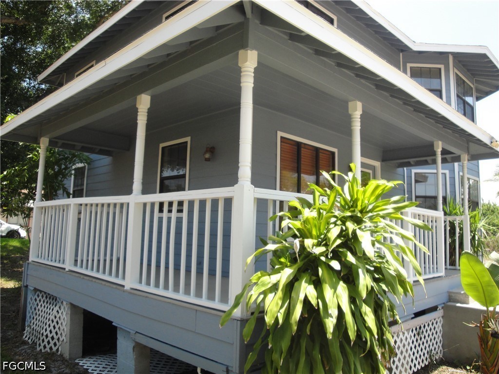 279 Hubbard Avenue North Fort Myers FL 33917 2026020729 image17