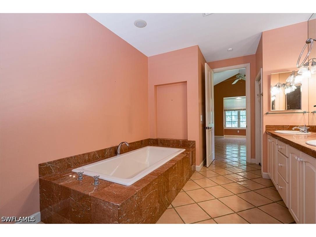 2790 66th Street SW Naples FL 34105 226014594 image25
